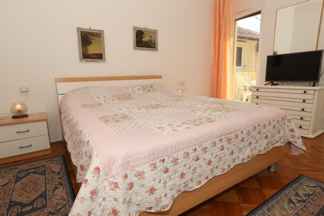 Studio Apartments Cavrak With Terrace Baška Kültér fotó