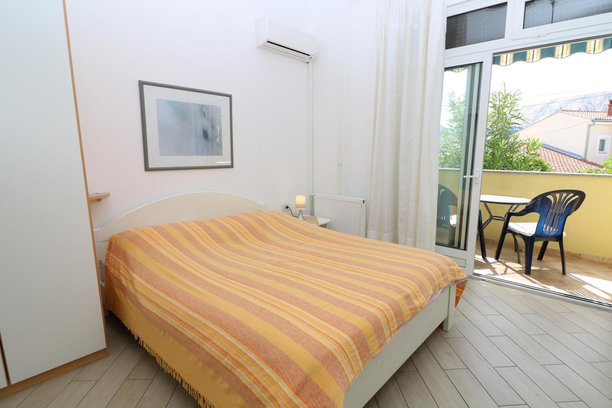Studio Apartments Cavrak With Terrace Baška Szoba fotó