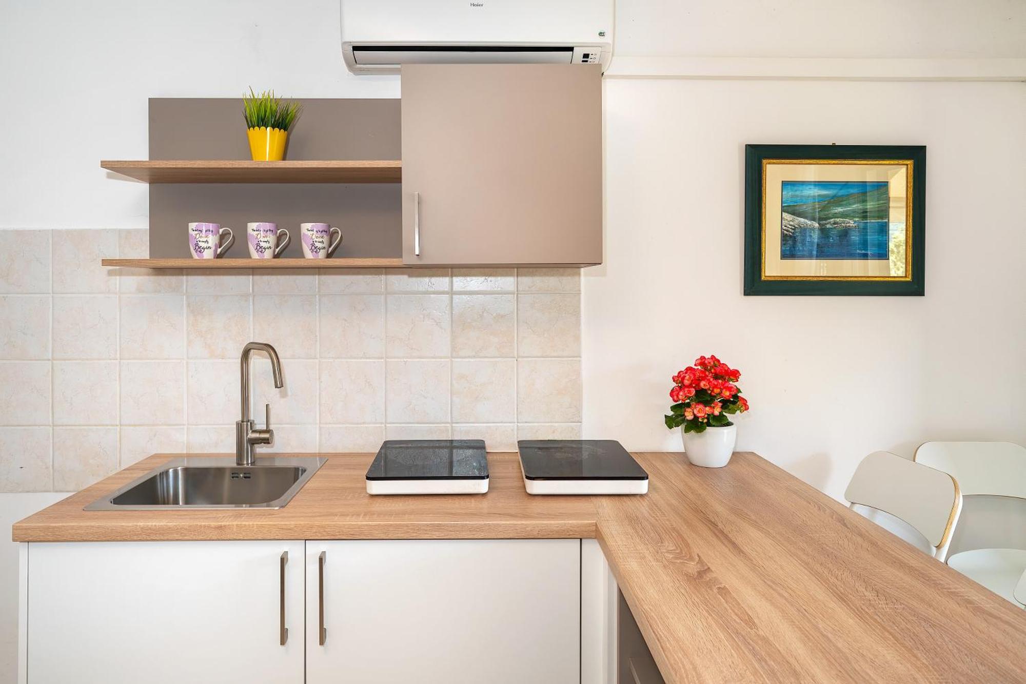 Studio Apartments Cavrak With Terrace Baška Kültér fotó
