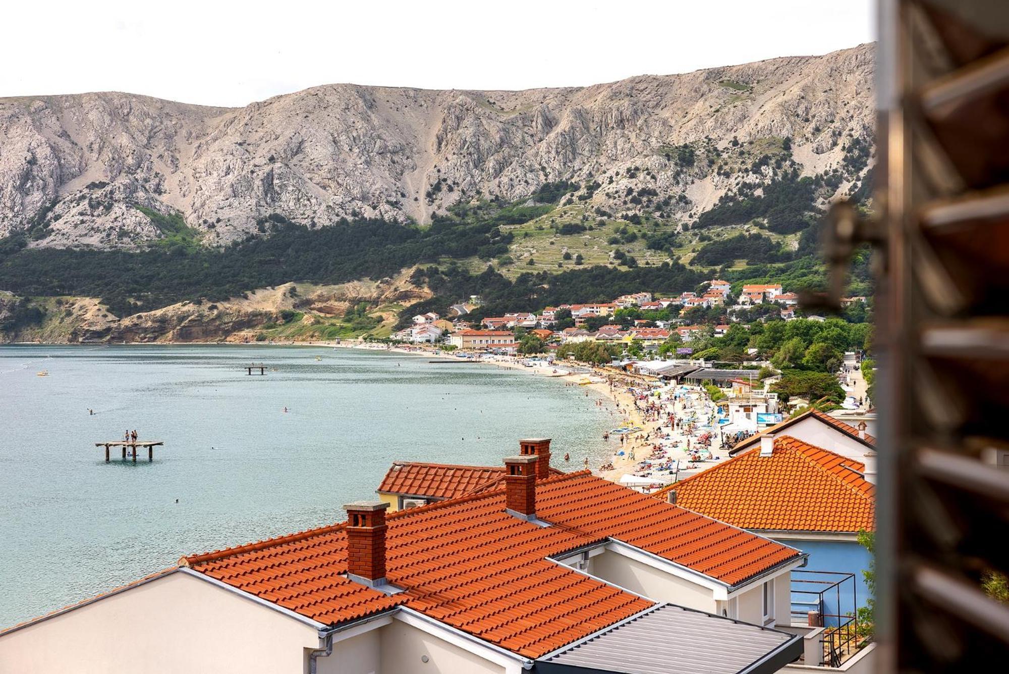Studio Apartments Cavrak With Terrace Baška Kültér fotó