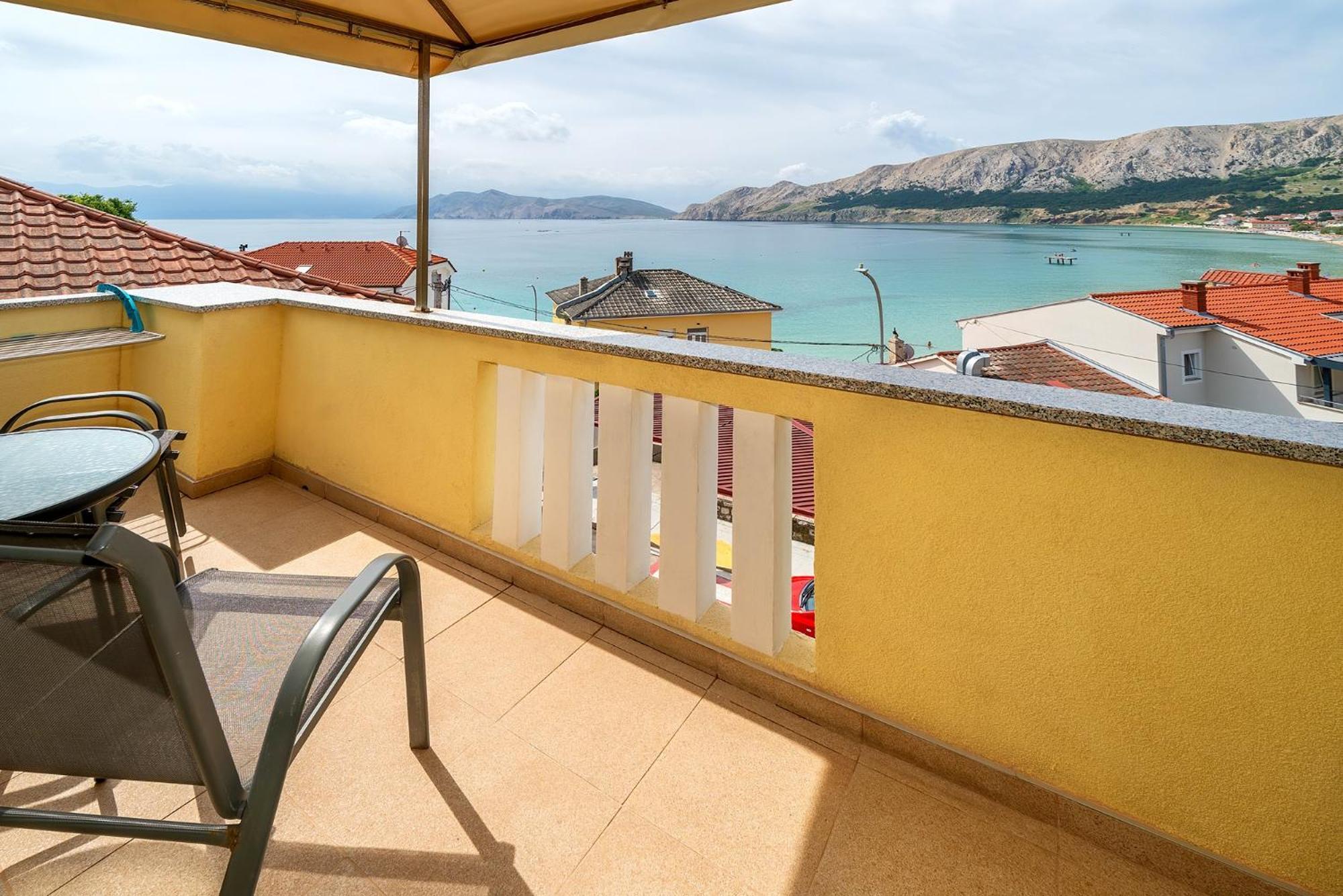 Studio Apartments Cavrak With Terrace Baška Kültér fotó